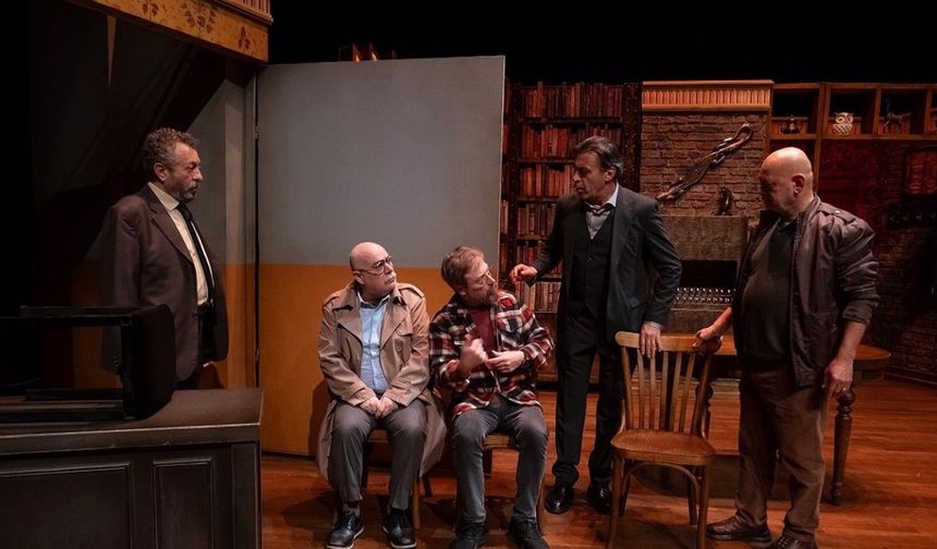 Usta Oyuncular Beylikdüzü Sahnesi’nde